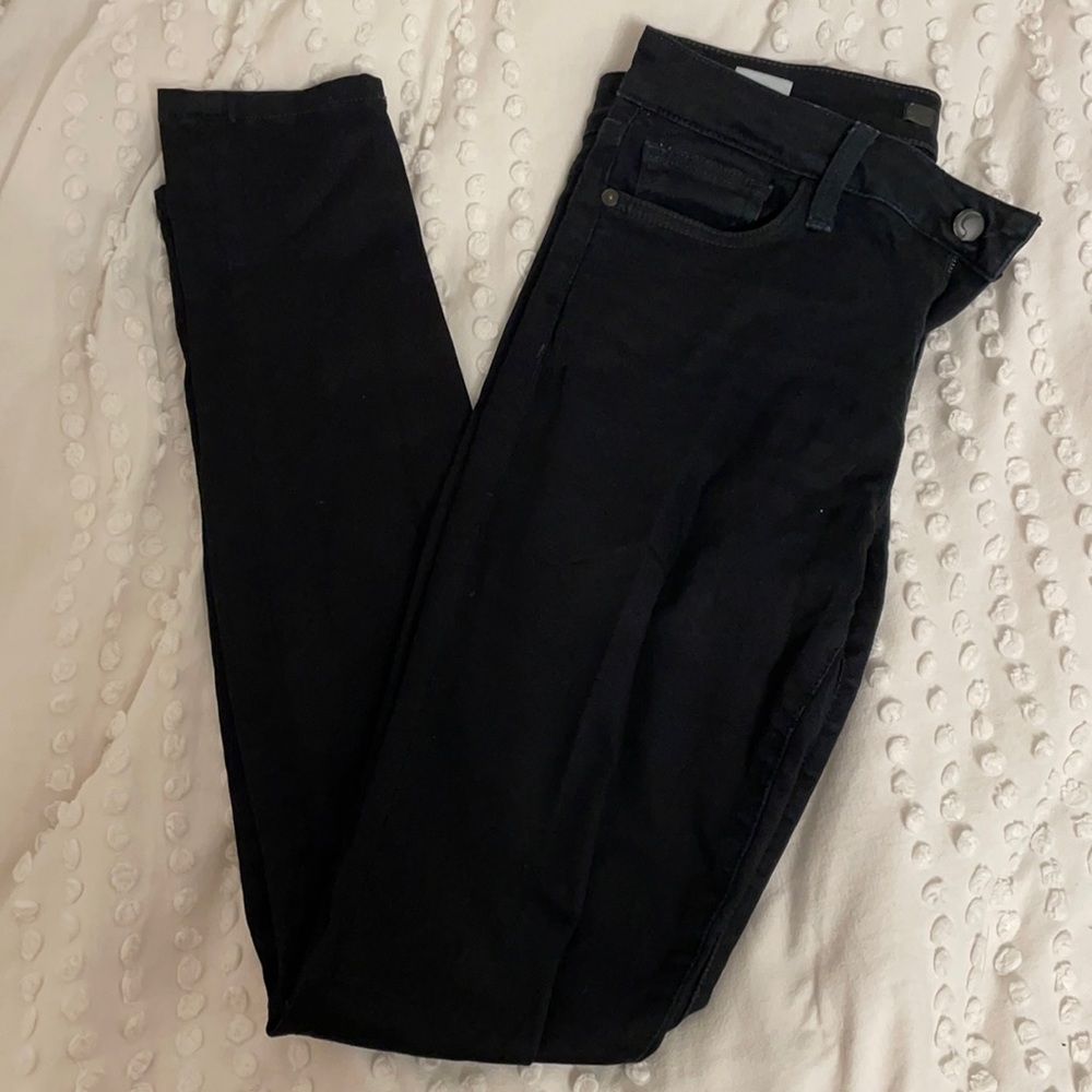 Joe’s black skinny jean